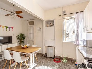 Semipiso venta 4 amb al frente. 154 m² totales.