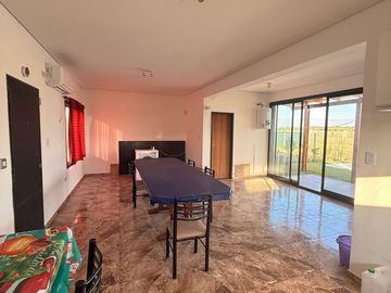 QUINCHO CON PILETA EN VENTA CANNING