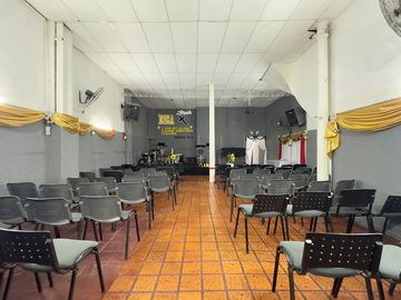 Venta casa 5 ambientes con local en Balvanera
