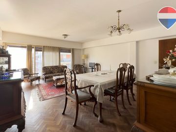 Vende 4 amb c/dependencia y cochera en Las Cañitas