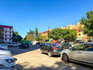 Depto 4 ambientes en VENTA con balcón en Flores