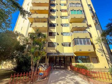 Depto 4 ambientes en VENTA con balcón en Flores