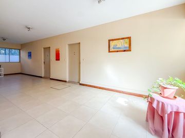 Depto 4 ambientes en VENTA con balcón en Flores