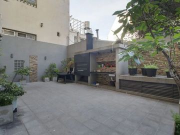 Venta Departamento 4 ambientes con Dependencia
