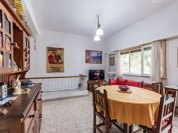 Venta PH 4 ambientes con terraza y balcón