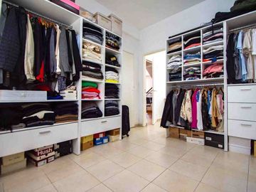 VENTA CASA 5 AMBIENTES EN EL PALOMAR