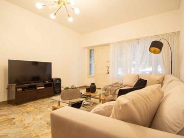 VENTA CASA 5 AMBIENTES EN EL PALOMAR