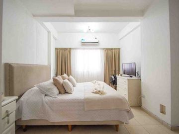 VENTA CASA 5 AMBIENTES EN EL PALOMAR