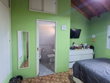 Venta PH 6 AMB.C/ COCH. ENTRADA INDEPENDIENTE