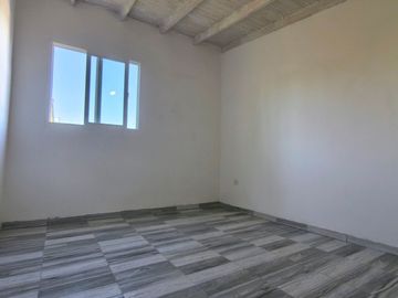 VENTA CASA DE 6 AMBIENTES FRANCISCO ALVAREZ