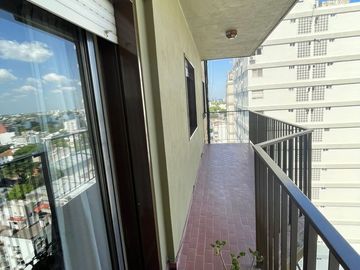 VENTA 3 AMB C/ BALCON Y COCHERA, MONTE CASTRO!