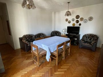 VENTA 3 AMB C/ BALCON Y COCHERA, MONTE CASTRO!