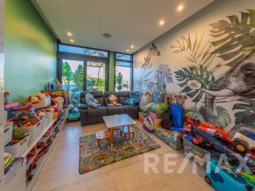 Venta casa 9 ambientes en El Yacht Nordelta