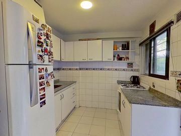 Venta 4 ambientes con cochera y patio en Belgrano