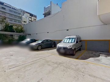 Venta 4 ambientes con cochera y patio en Belgrano