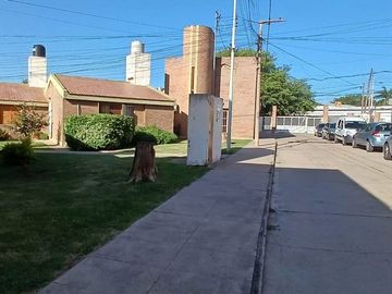 DUPLEX DOS DORMCOMPLEJO CERRADO  B° SAN SALVADOR