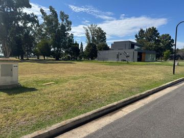 LOTE EN VENTA AREA 60 LA VICTORIA