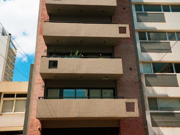 DEPARTAMENTO PISO EN VENTA LA PLATA 2 DORMITORIOS