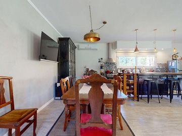 CASA A LA VENTA EN BARRIO LAS MALVINAS II