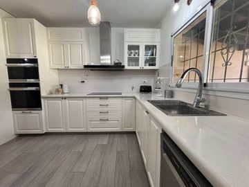 VENTA CASA 5 AMB. SAN MIGUEL PATIO PILETA COCHERA