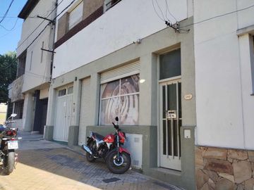 VENTA DEPARTAMENTO A METROS DE CLUB NAÚTICO Y RÍO