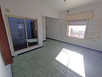 VENTA DEPARTAMENTO A METROS DE CLUB NAÚTICO Y RÍO