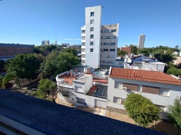 VENTA DEPARTAMENTO A METROS DE CLUB NAÚTICO Y RÍO
