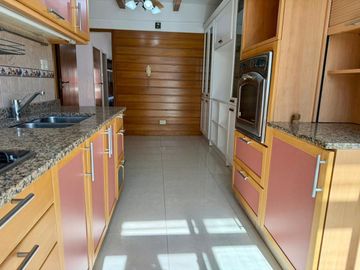 Venta depto. 3 ambs. Semipiso. Balcon. Lanusita
