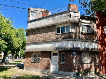Se vende casa PA y PB con accesos independientes