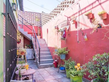 CASA EN VENTA 2 DORMITORIOS EN LA FLORIDA