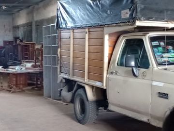 Departamentos en venta y galpón.En block//INVERSOR