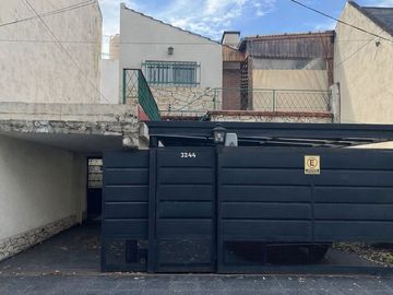 CASA EN CASEROS 6 AMB MULTIFAMILIAR PERMUTA