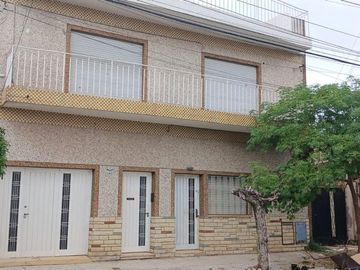 VENTA CASA EN BLOQUE M. CORONADO PERMUTA FINANCIA