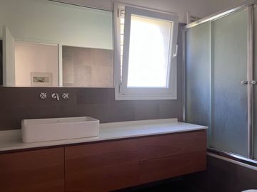 Venta Casa Beccar Vías-Libertador 8 amb Jardín Pil