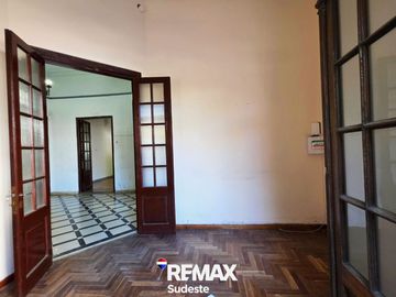CASONA EN ALQUILER. IDEAL PROFESIONALES