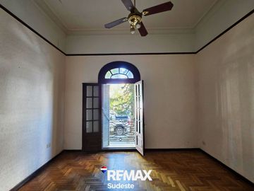 CASONA EN ALQUILER. IDEAL PROFESIONALES