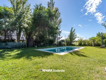 Hermosa casa con pileta
