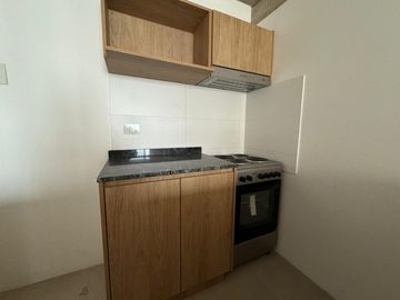 ALQUILER MONOAMBIENTE EN CASTELAR