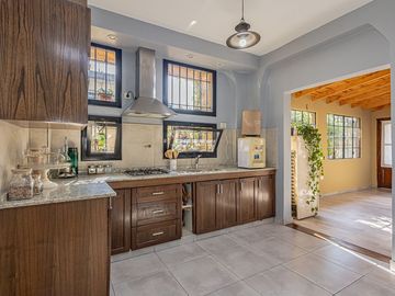 VENTA CASA 5 AMBIENTES EN PADUA APTA CREDITO