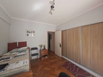 VENTA DEPARTAMENTO 3 AMB CON BALCON RECOLETA