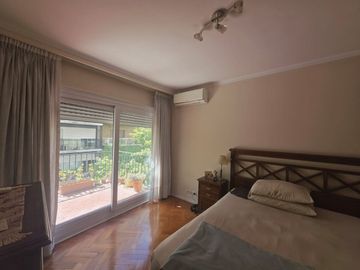 VENTA DEPARTAMENTO 3 AMB CON BALCON RECOLETA