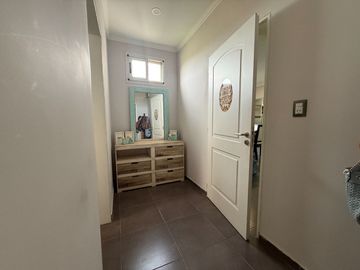 CASA EN VENTA EN MANUEL OCAMPO CON PILETA