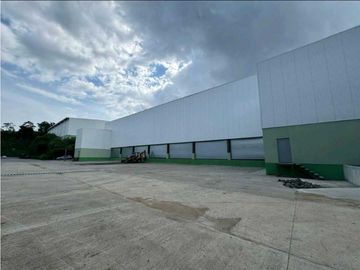 Alquiler de Bodega en Las Mañanitas de Tocumen. 1240 m2  Cod-J274