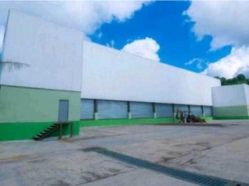 Alquiler de Bodega 2738 m2 en las Mañanitas de Tocumen. Cod-J276
