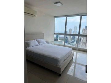 Venta de Penthouse en Top Tower, Costa del Este. Cod-J269