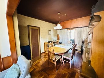 VENTA PH 4 AMB EN PB COCHERA JARDIN PARRILLA MUNRO