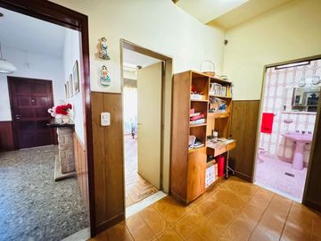 VENTA PH 4 AMB EN PB COCHERA JARDIN PARRILLA MUNRO