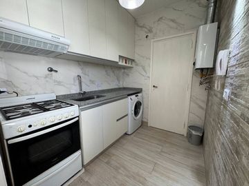 VENTA Dpto 2 amb + dpcia con BALCON y COCHERA
