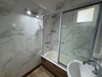 VENTA Dpto 2 amb + dpcia con BALCON y COCHERA