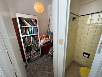 VENTA Dpto 2 amb + dpcia con BALCON y COCHERA